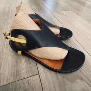 Women’s Gentle Souls OPAL  Black Sandals Size 8